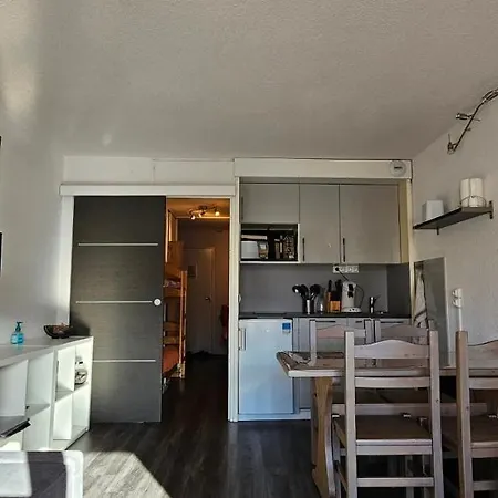 4 Pers Résidence La Roche Blanche *